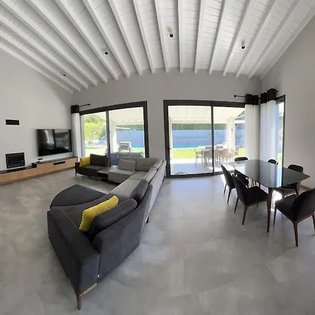 Hotel Sakin Ve Huzurlu Bir Tatil Icin… 4*